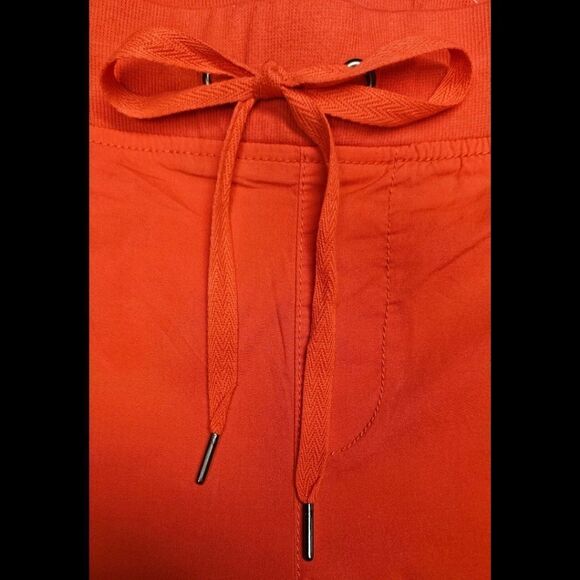 NEW TORRID BRIGHT CORAL Cinch Stretch Poplin Cropped Cargo Pants - Picture 5 of 16